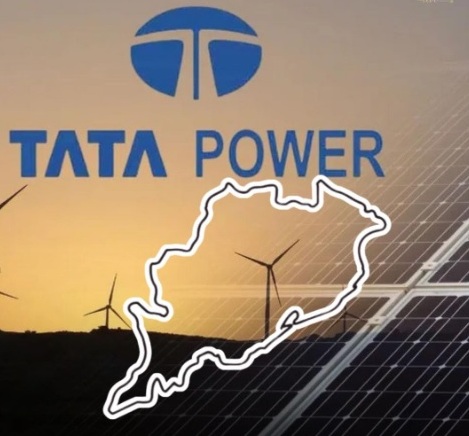 The Power Protest Paradox