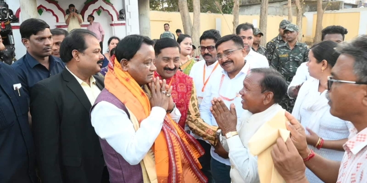 Kalahandi takes centre stage as CM Majhi unveils ₹891-crore development push at Ghumura Mahotsav finale