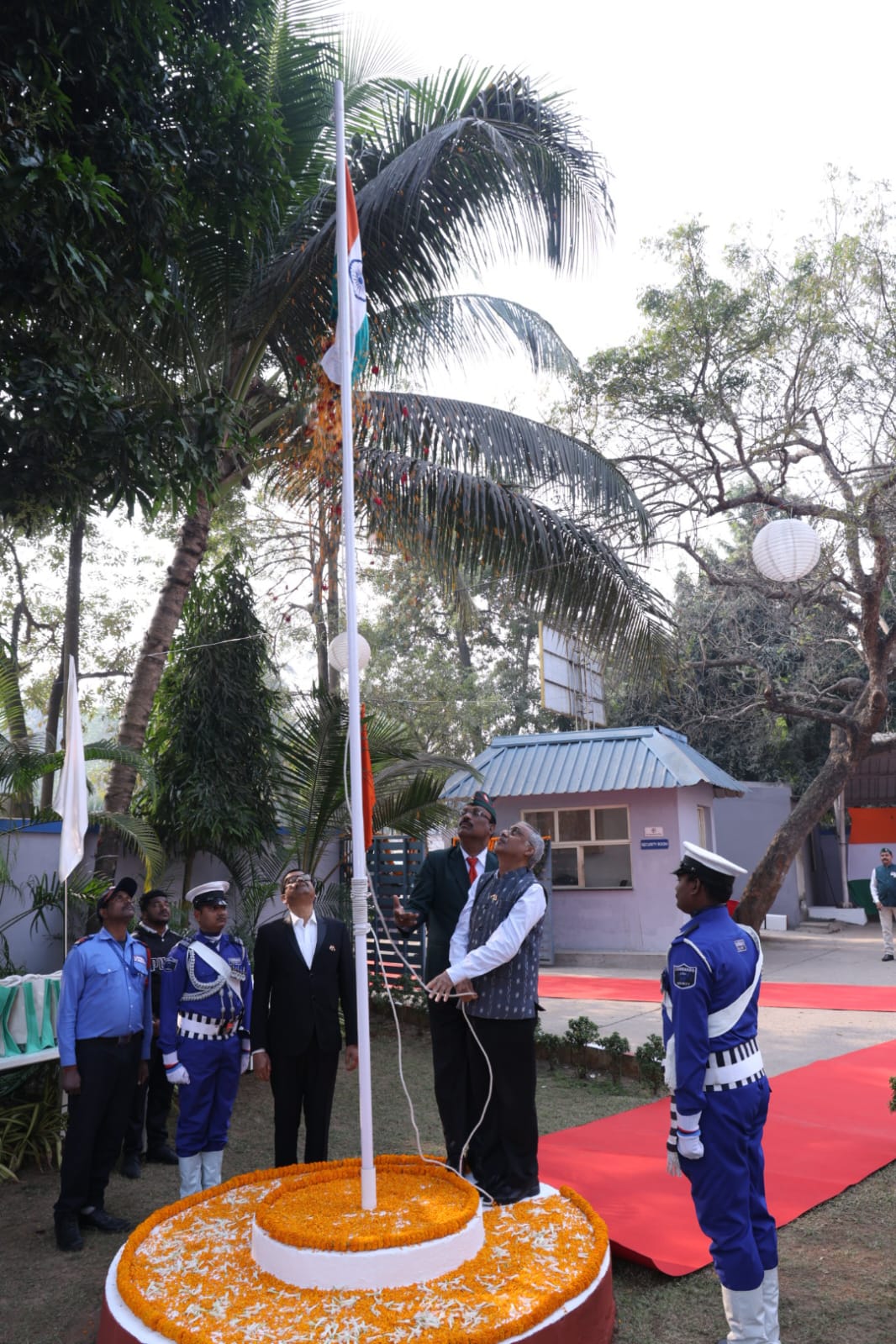 TPCODL marks 77th Republic Day with patriotic zeal, honours solar ‘Green Champions’ driving clean energy transition
