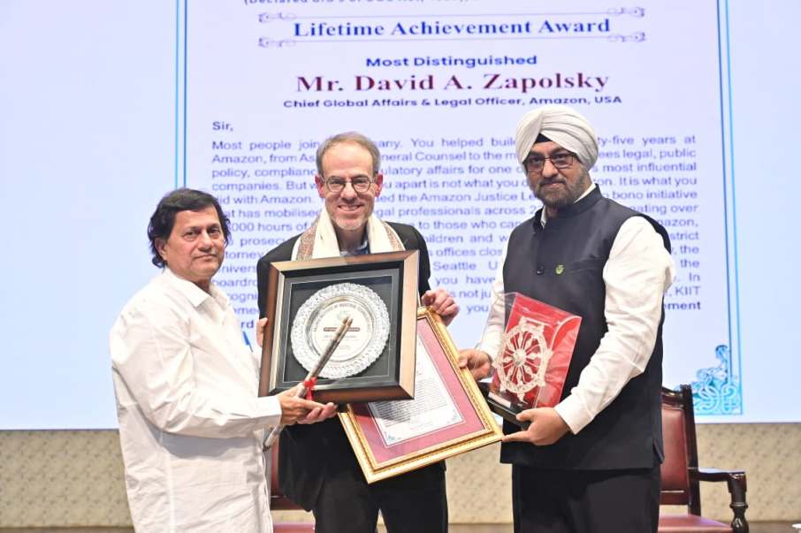 Amazon Global Legal Chief David Zapolsky receives KIIT Lifetime Achievement Award, highlights India’s AI leadership