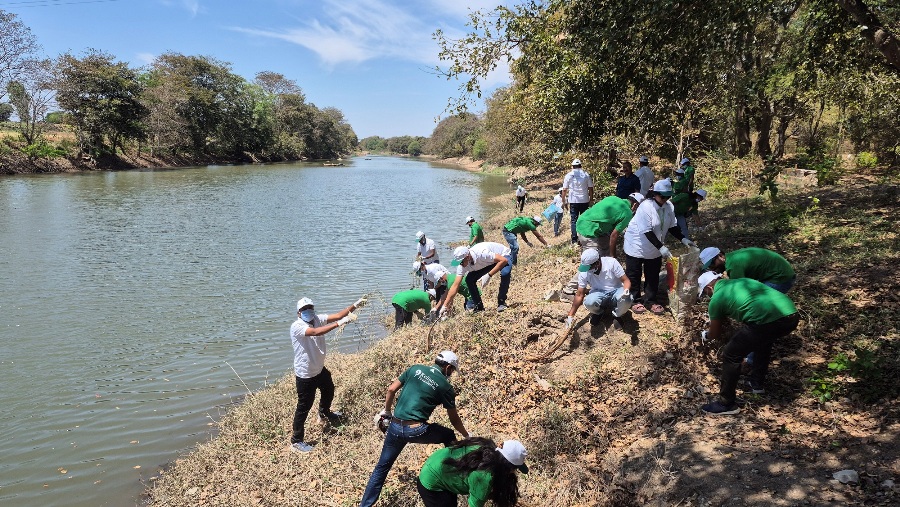 Over 33K volunteers power Reliance Foundation’s #Water4Life, reviving 1,400+ water bodies nationwide