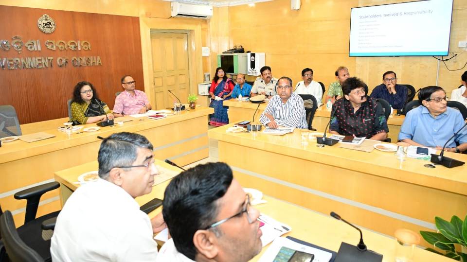 CS Anu Garg reviews grand preparations for 78th Bhubaneswar Foundation Day celebrations