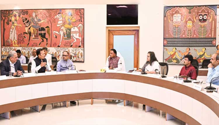 CM Majhi calls for higher iron ore output to power industrial growth and balanced regional development