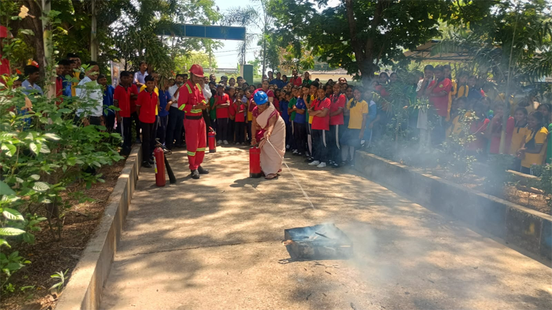 Vedanta promotes fire safety awareness among students through mock drill at Jharsuguda School