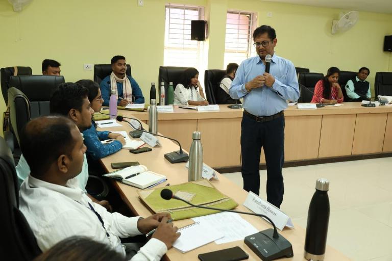 Simple language key to effective communication: PIB ADG Akhil Kumar Mishra
