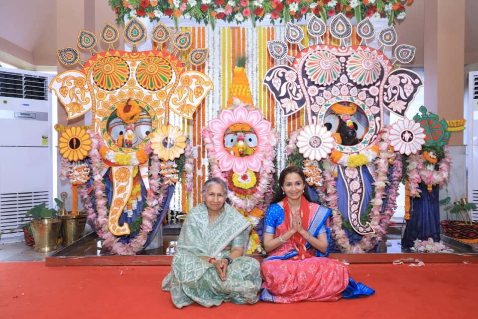 Devbhoomi Jagannath Temple at Angul reverberates with divine fervour as grand Deba Snana Purnima heralds Rath Yatra