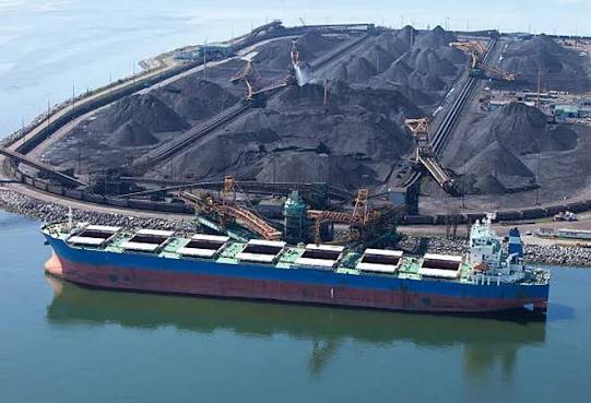Coal imports fall nearly 13pc in April as India accelerates import substitution drive