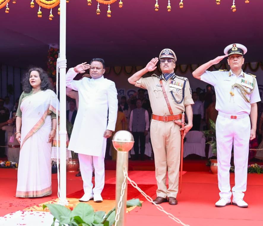 CM Majhi’s Independence Day bonanza: Free textbooks for Classes IX-X, 4 new universities, age limit for govt job raised to 42