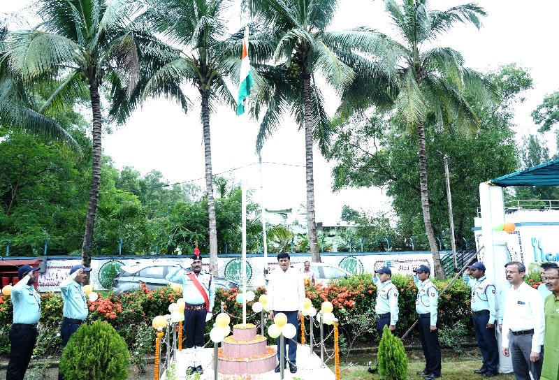TPNODL marks 80th Independence Day with patriotic fervour; felicitates 20 ‘Solar Champions’ for advancing green energy