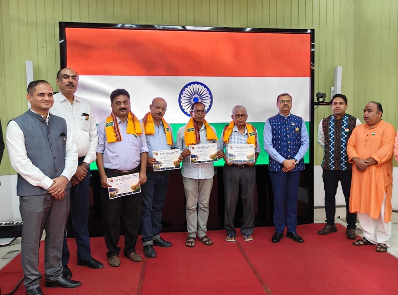 TPWODL celebrates 80th Independence Day, honours 90 rooftop solar champions across Western Odisha