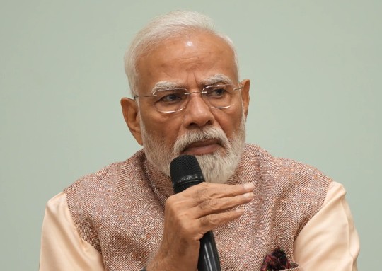 PM Modi calls on chip industry to join next phase of India's semiconductor growth