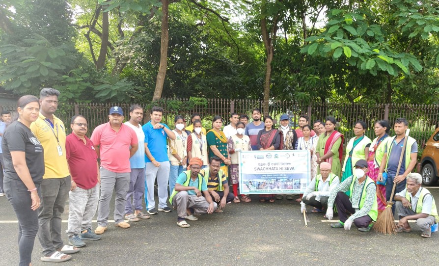 Jio employees across Odisha join ‘Swachhata Hi Seva’ drive