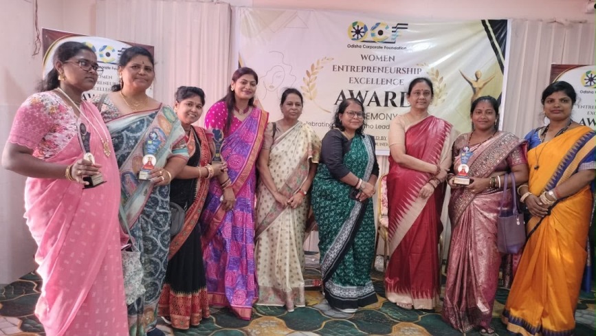 Twelve Srujanika women entrepreneurs honoured at Women Entrepreneurship Excellence Award 2026